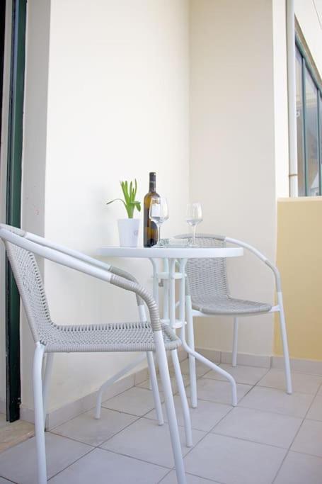 Cozy Apartment In The Heart Of The City Heraklion  Ngoại thất bức ảnh